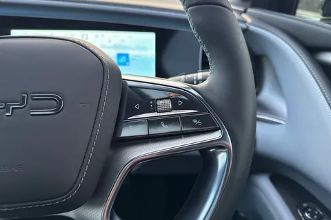 DG75OXB BYD Sealion 7 91.3kWh Excellence Auto AWD 5dr Thumbnail #43