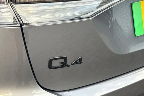 KR25NSY Audi Q4 e-tron Q4 Sportback Black Edition 45 e-tron  210,00 kW Thumbnail #50