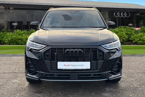 DF25LOJ Audi Q3 Black Edition 35 TFSI 150 PS S tronic Thumbnail #7