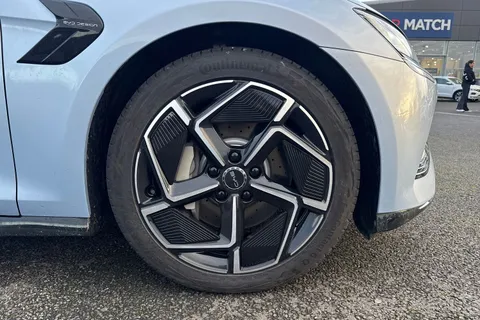 DG75OYS BYD SEAL 82.5kWh Design Auto 4dr Thumbnail #6