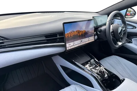 DG75OYS BYD SEAL 82.5kWh Design Auto 4dr Thumbnail #8