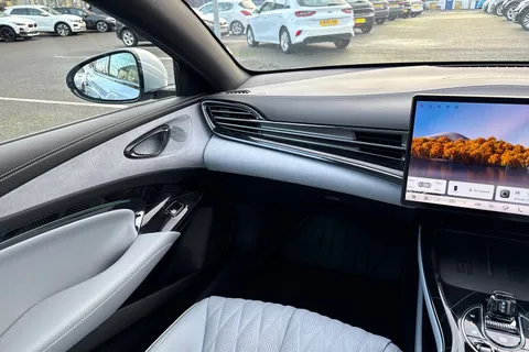 DG75OYS BYD SEAL 82.5kWh Design Auto 4dr Thumbnail #14