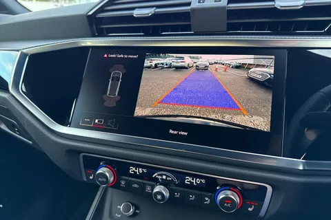 DF25LOJ Audi Q3 Black Edition 35 TFSI 150 PS S tronic Thumbnail #33