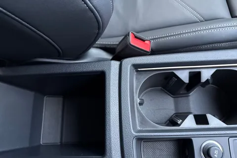 DF25LOJ Audi Q3 Black Edition 35 TFSI 150 PS S tronic Thumbnail #53