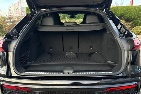  Audi Q5 2.0 TDI Edition 1 Sportback S Tronic quattro Euro 6 (s/s) 5dr Thumbnail #7