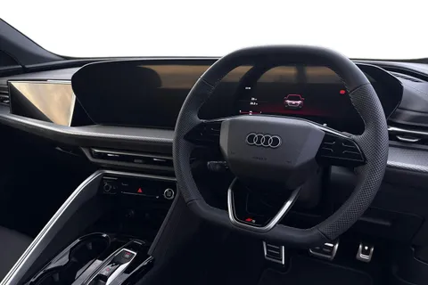  Audi Q5 2.0 TDI Edition 1 Sportback S Tronic quattro Euro 6 (s/s) 5dr Thumbnail #18