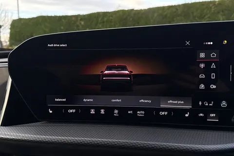  Audi Q5 2.0 TDI Edition 1 Sportback S Tronic quattro Euro 6 (s/s) 5dr Thumbnail #33