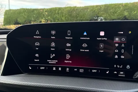  Audi Q5 2.0 TDI Edition 1 Sportback S Tronic quattro Euro 6 (s/s) 5dr Thumbnail #34