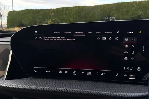  Audi Q5 2.0 TDI Edition 1 Sportback S Tronic quattro Euro 6 (s/s) 5dr Thumbnail #40