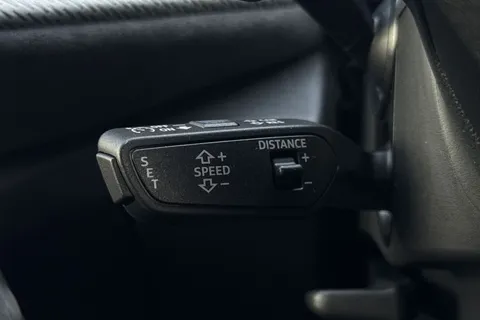  Audi Q5 2.0 TDI Edition 1 Sportback S Tronic quattro Euro 6 (s/s) 5dr Thumbnail #45