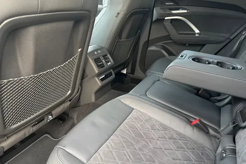  Audi Q5 2.0 TDI Edition 1 Sportback S Tronic quattro Euro 6 (s/s) 5dr Thumbnail #54