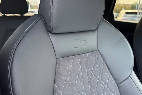  Audi Q5 2.0 TDI Edition 1 Sportback S Tronic quattro Euro 6 (s/s) 5dr Thumbnail #57