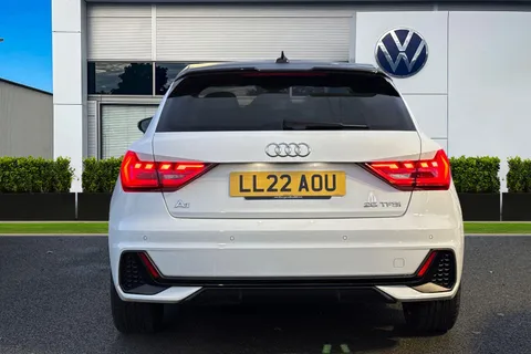 LL22AOU Audi A1 1.0 TFSI 25 Black Edition Sportback Euro 6 (s/s) 5dr Thumbnail #5