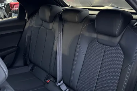 LL22AOU Audi A1 1.0 TFSI 25 Black Edition Sportback Euro 6 (s/s) 5dr Thumbnail #20