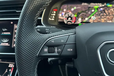 27 of 57 for Audi Q8 Black Edition 50 TDI quattro 286 PS tiptronic