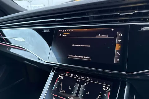 38 of 57 for Audi Q8 Black Edition 50 TDI quattro 286 PS tiptronic