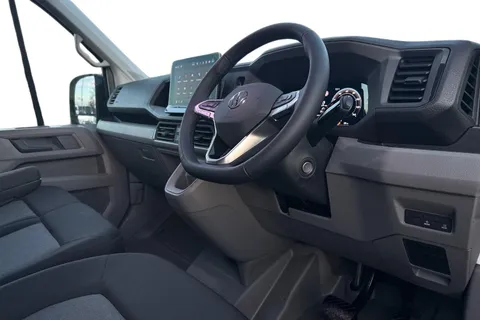 MF75EXJ Volkswagen Crafter 2.0 TDI 140PS Commerce Plus High Roof Van Auto Thumbnail #8