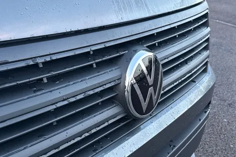 MF75EWZ Volkswagen Crafter 2.0 TDI 140PS Commerce Plus High Roof Van Auto Thumbnail #24