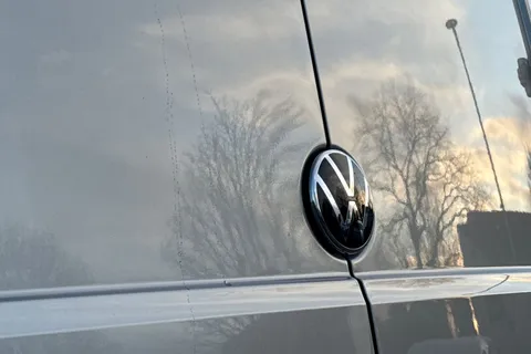 MF75EXJ Volkswagen Crafter 2.0 TDI 140PS Commerce Plus High Roof Van Auto Thumbnail #29