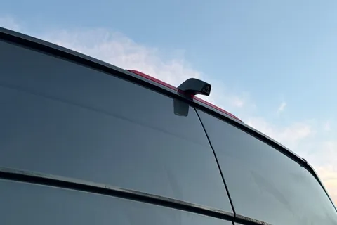 MF75EWZ Volkswagen Crafter 2.0 TDI 140PS Commerce Plus High Roof Van Auto Thumbnail #29