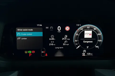 MF75EWZ Volkswagen Crafter 2.0 TDI 140PS Commerce Plus High Roof Van Auto Thumbnail #34