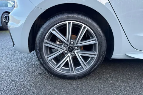 KO74RYX Audi A1 S line 30 TFSI 116 PS S tronic Thumbnail #14