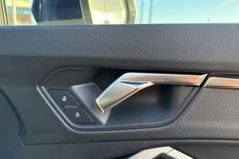 PX72NTY Audi Q3 S line 35 TDI  150 PS S tronic Thumbnail #22