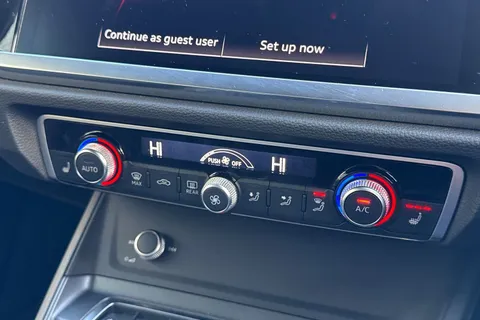 PX72NTY Audi Q3 S line 35 TDI  150 PS S tronic Thumbnail #23