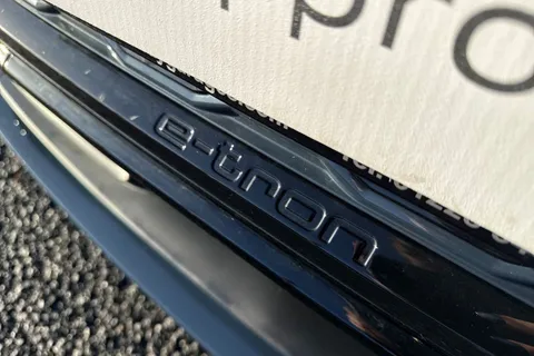 WG25DPK Audi Sq6 E-Tron SQ6 SUV Edition 1 e-tron  360,00 kW Thumbnail #34