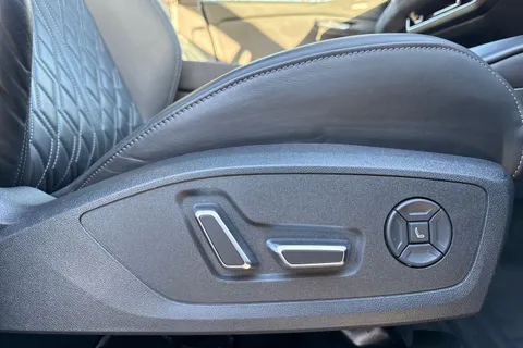 WG25DPK Audi Sq6 E-Tron SQ6 SUV Edition 1 e-tron  360,00 kW Thumbnail #46