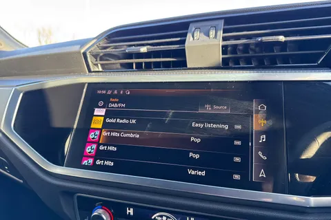 PX72NTY Audi Q3 S line 35 TDI  150 PS S tronic Thumbnail #61