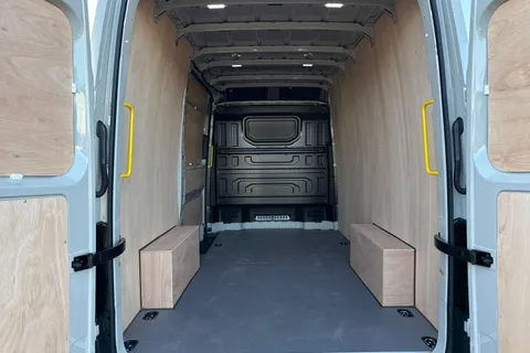 MF75EXZ Volkswagen Crafter commerce plus MWB 177PS automatic FWD Thumbnail #10