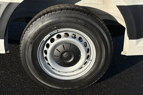 MF75EXZ Volkswagen Crafter commerce plus MWB 177PS automatic FWD Thumbnail #22