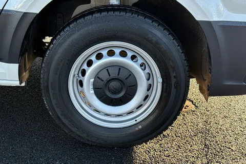 MF75EXZ Volkswagen Crafter commerce plus MWB 177PS automatic FWD Thumbnail #24