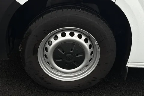 MF25HWY Volkswagen Transporter 2.0 TDI 110 Commerce Plus Van Thumbnail #7