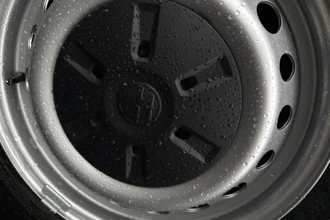 MF25HWY Volkswagen Transporter 2.0 TDI 110 Commerce Plus Van Thumbnail #26