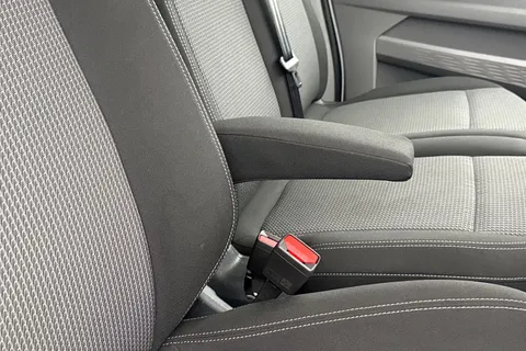 MF25HWY Volkswagen Transporter 2.0 TDI 110 Commerce Plus Van Thumbnail #32