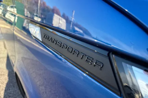 DG74EFX Volkswagen Transporter 2.0 TDI 150 Highline Kombi Van DSG Thumbnail #29