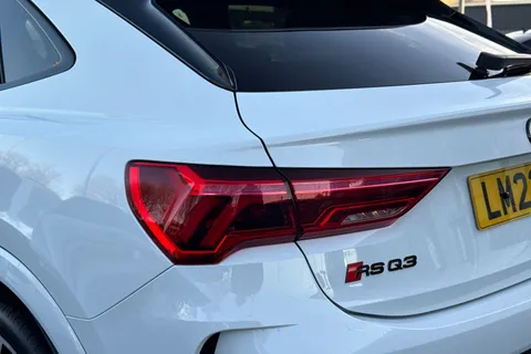 LM22OJU Audi RS Q3 Sport Edition   400 PS S tronic Thumbnail #9