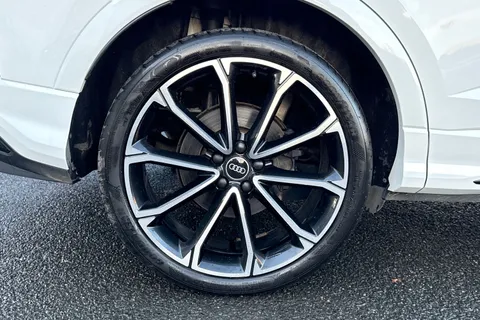 LM22OJU Audi RS Q3 Sport Edition   400 PS S tronic Thumbnail #13