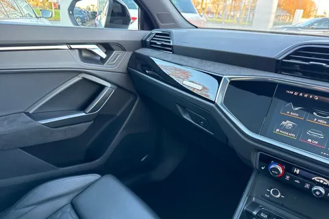 LM22OJU Audi RS Q3 Sport Edition   400 PS S tronic Thumbnail #21