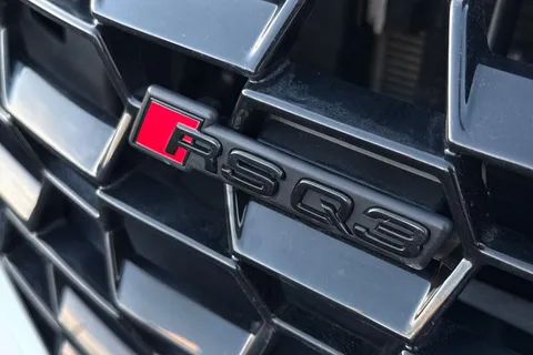 LM22OJU Audi RS Q3 Sport Edition   400 PS S tronic Thumbnail #27