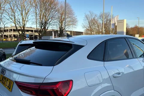 LM22OJU Audi RS Q3 Sport Edition   400 PS S tronic Thumbnail #32