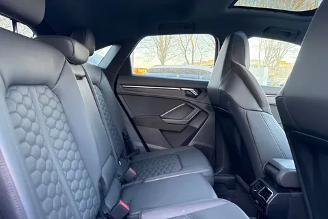 LM22OJU Audi RS Q3 Sport Edition   400 PS S tronic Thumbnail #39