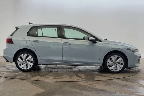 DA25PLN Volkswagen Golf 1.5 TSI 204 Style eHybrid 5dr DSG Thumbnail #4