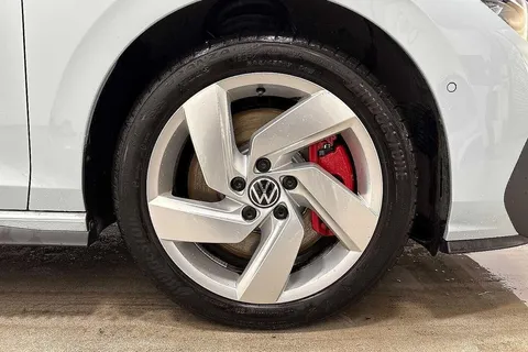 DA25OYR Volkswagen Golf 1.5 TSI 272 GTE eHybrid 5dr DSG ⭐Head up Display, panoramic sunroof⭐ Thumbnail #6