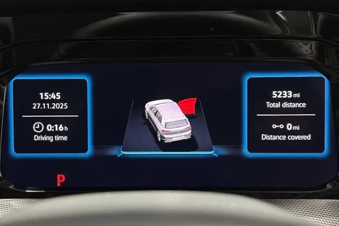 DA25PLN Volkswagen Golf 1.5 TSI 204 Style eHybrid 5dr DSG Thumbnail #11