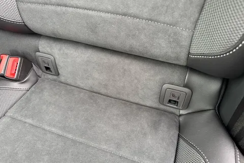 Volkswagen T-Roc 1.5 TSI Style Design Euro 6 (s/s) 5dr Thumbnail #34