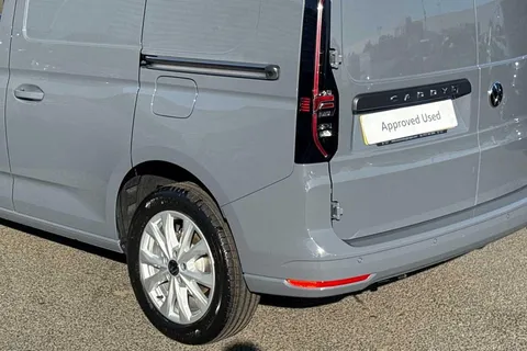 BV25RZZ Volkswagen Caddy 2.0TDI 102PS C20 Cargo Commerce Pro-Tech Pack 2025 Thumbnail #16
