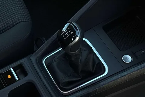 BV25RZZ Volkswagen Caddy 2.0TDI 102PS C20 Cargo Commerce Pro-Tech Pack 2025 Thumbnail #20